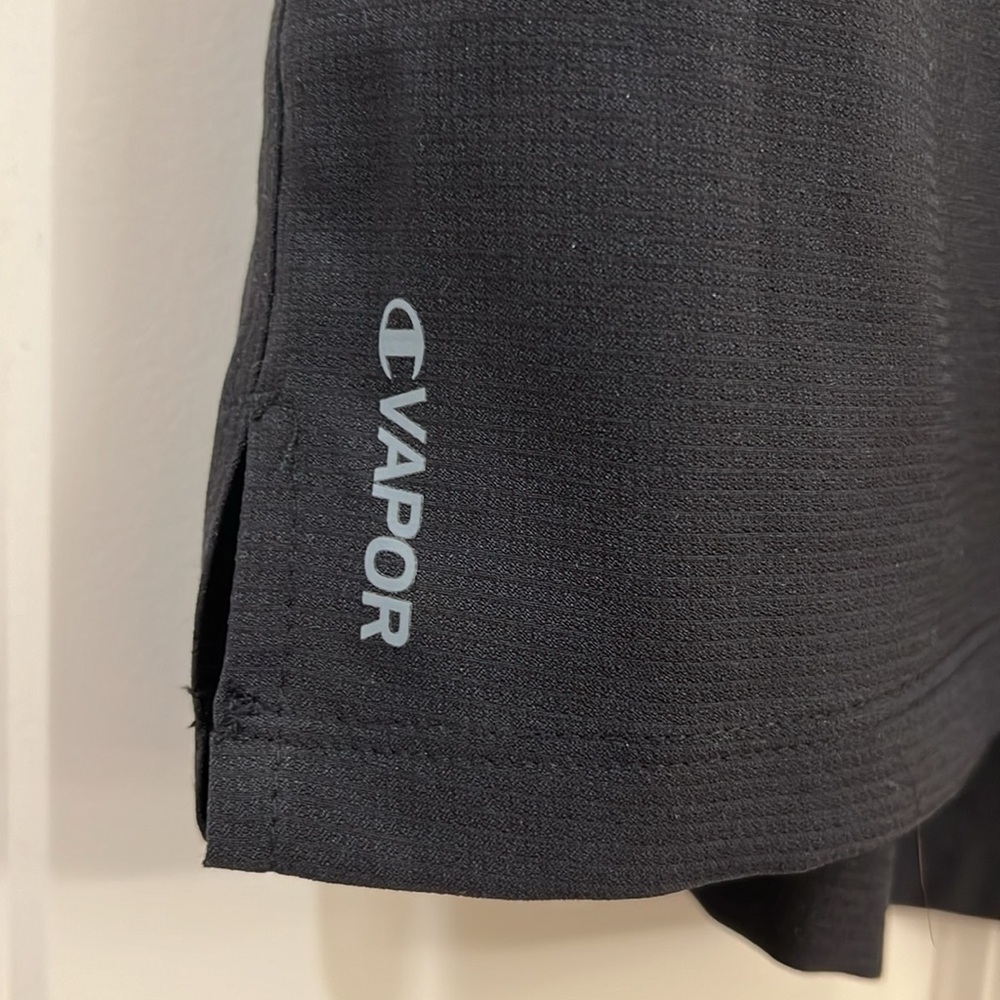 Champion men’s shorts - Picture 3 of 6